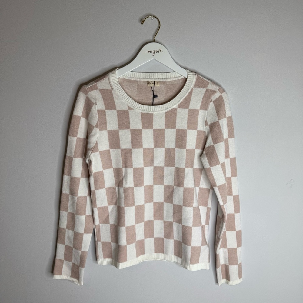 NWT | Hem & Thread | Cream and White Checkered Sweater | Size Medium